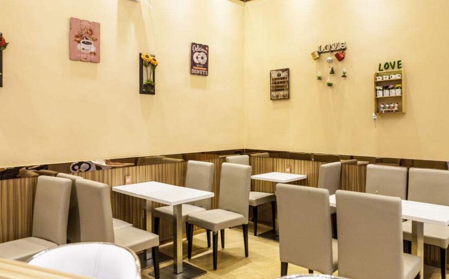 鞍山快餐店装修