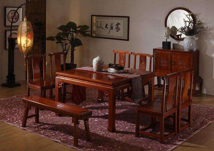 中式餐桌