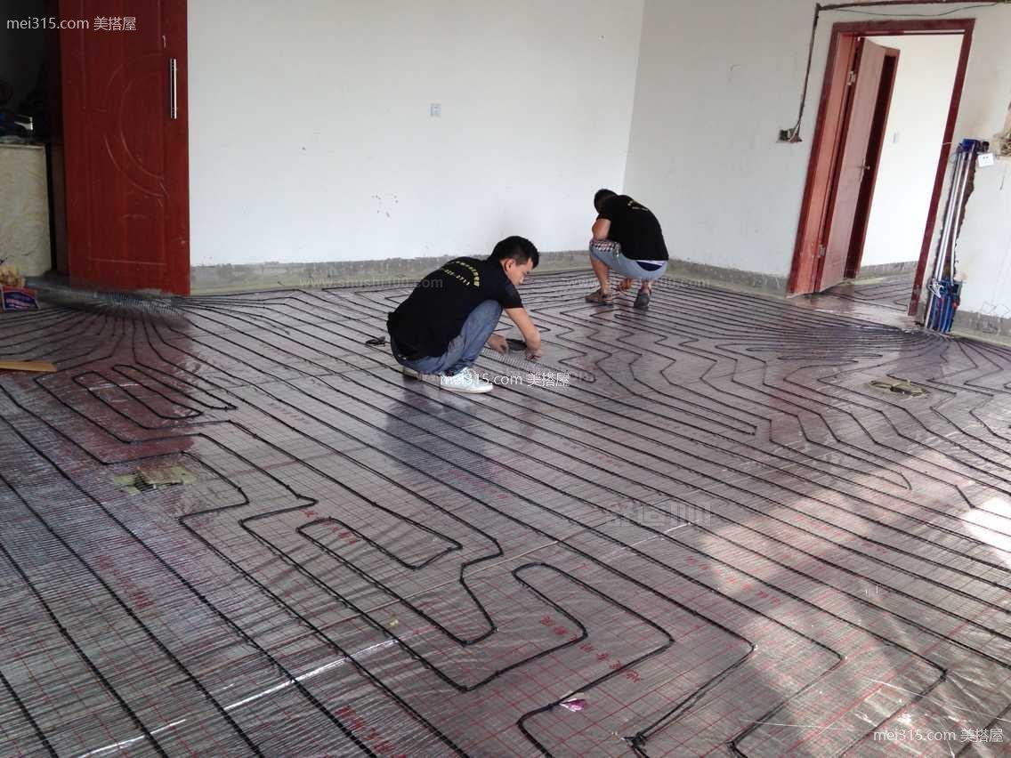 家用地暖设备哪种好 电地暖好还是水地暖好