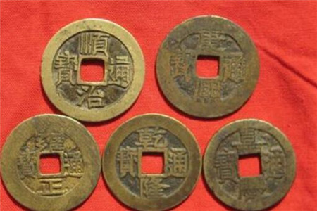 家中挂五帝钱的危害是什么？家中挂五帝钱的方法是什么？